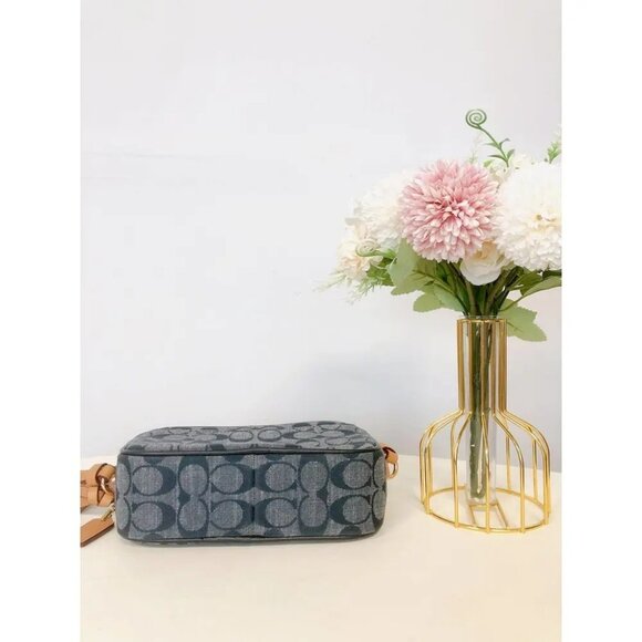 Coach C8666 Mini Camera Bag In Signature Chambray In Gold/DENIM MULTI - Picture 7 of 9